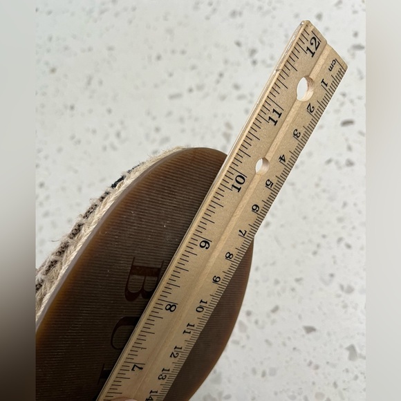 Burberry Espadrilles - Picture 5 of 5